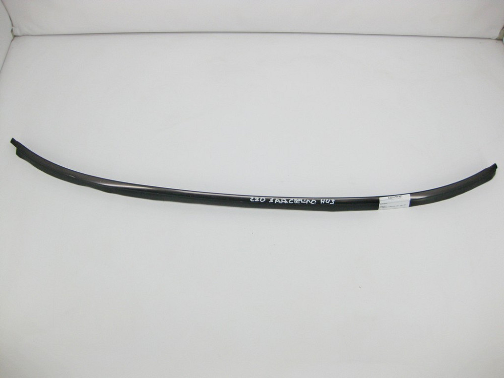 Mercedes-Benz  A2206700322 Молдинг під заднє скло S-Class W220 Одесса - изображение 1