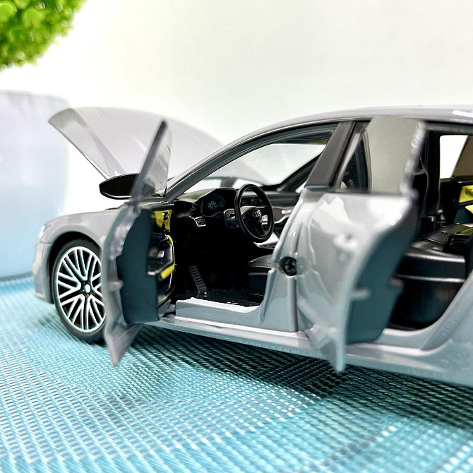 Машинка Audi А7 Авто Експерт металопластик 1:24 звук світло інерція Сіра (1904-17) Чернігів - фото 6