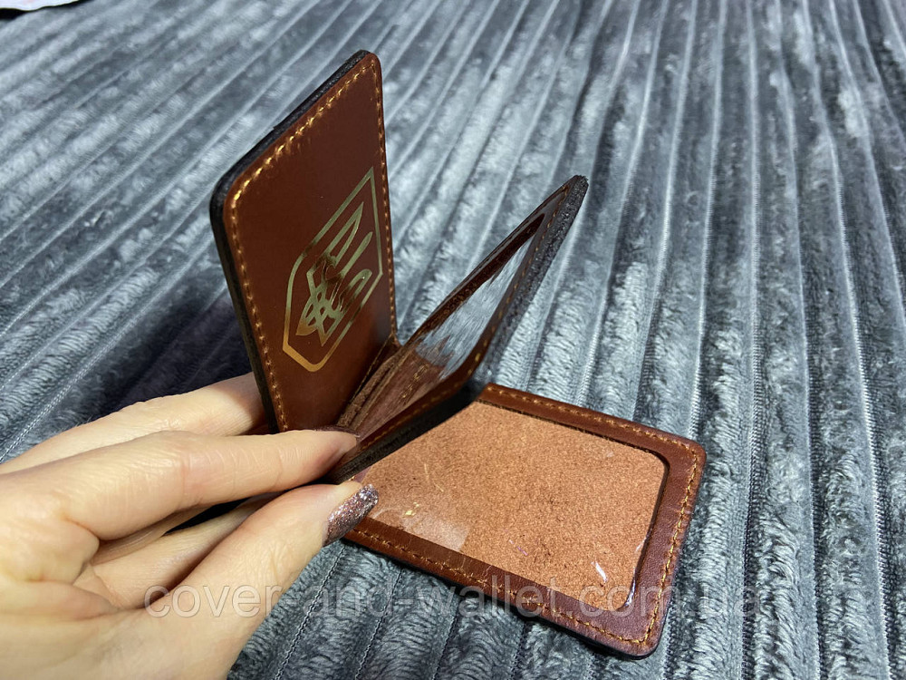 Обкладинка з додатковим відділенням Міністережне ревіння (тиснення золотом) Київ - фото 4