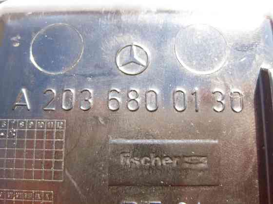 Mercedes-Benz  A2038100130 Вставка - чашка передньої попільнички центральної консолі C-Class W203 CLC CL203 Sportcoupe C203 Одеса