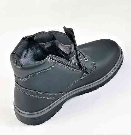 Ботинки ЗИМНИЕ Мужские Черные Кроссовки с МЕХОМ на Замке с Молнией (размеры: 42,44) - 204-1 Днепр