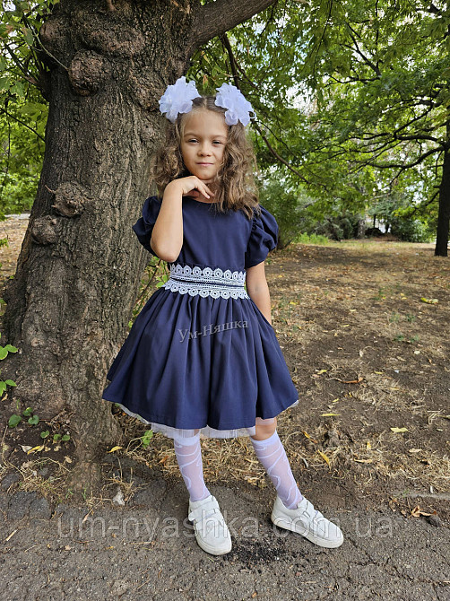 Красивое школьное платье с кружевом 116-134 Кривой Рог - изображение 8