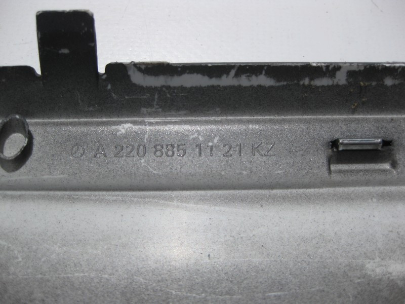 Mercedes-Benz  A2208851121 Центральний молдинг заднього бампера з хромом S-Class W220 Одеса - фото 3