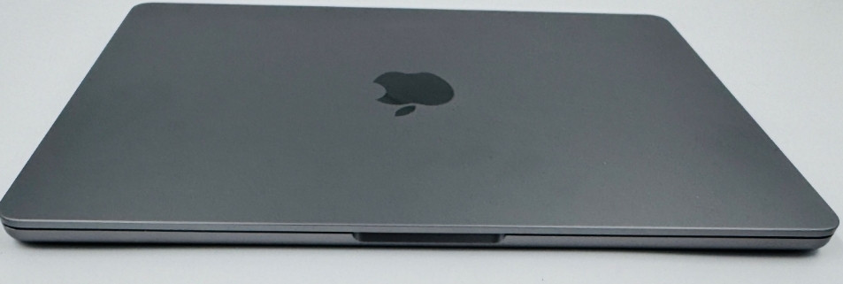 Apple Macbook Air 13.6 M2 2022 24GB RAM 256GB SSD Space Gray IL6542. Київ - фото 5