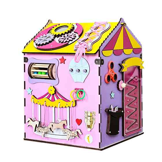 Развивающая игрушка Бизикуб 