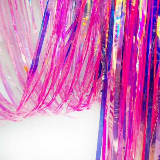 Дощик для фотозони блискучий 2 м на 1 м перламутрово-рожевий Київ