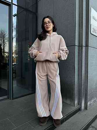 Женский теплый костюм двойка с лампасами из турецкого флиса Бежевый, 46/48 Одесса