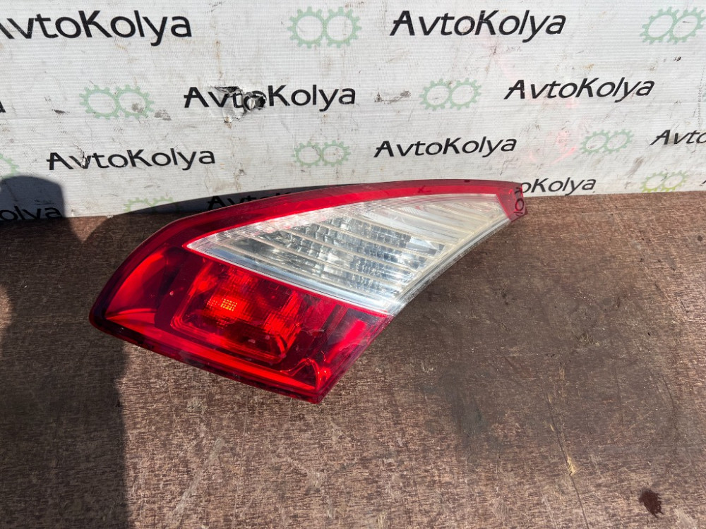 Ліхтар задній правий внутрішній Renault Megane III 2008-2015 (265500009R) Хетчбек Ковель - фото 1