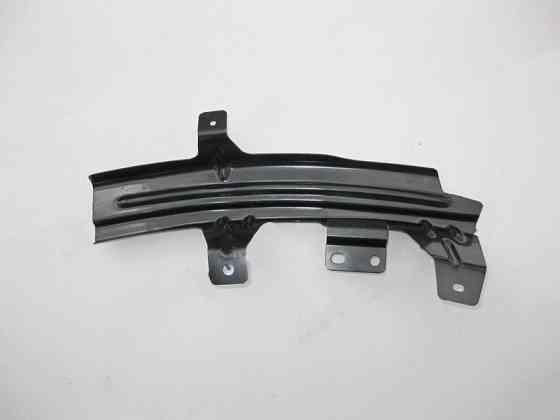 Mercedes-Benz  A1648101914 Кронштейн обшивки над задньою лівою кузовною кватиркою GL X164 Одеса