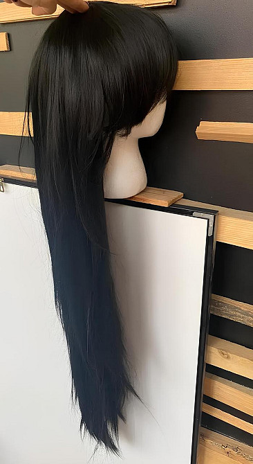 Довга чорна перука RESTEQ 100 см – пряме синтетичне волосся для косплею, аніме, вечірок і фотосесій Київ - фото 4