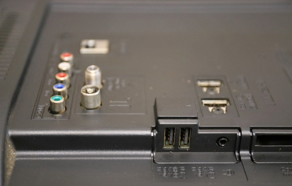 Телевізор Panasonic TX — 32ESN608 32" Дюйма. Київ - фото 2