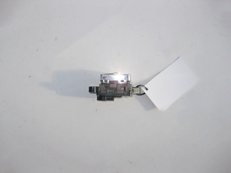 Mercedes-Benz  A2218704579 7J22 Кнопка склопідйомника пасажира срібляста S-Class W221 рестайл Одесса - изображение 2