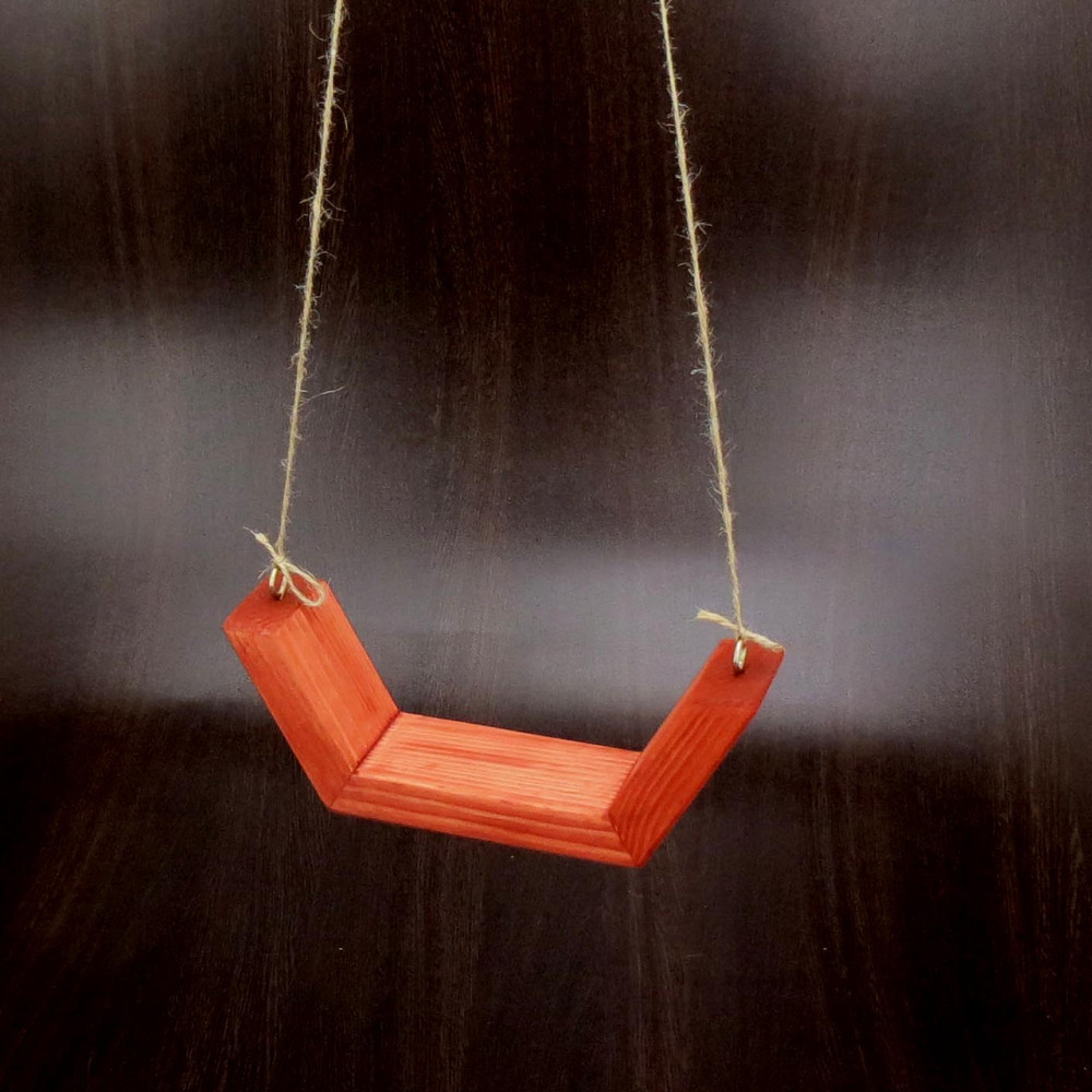 Полка настенная для цветов 