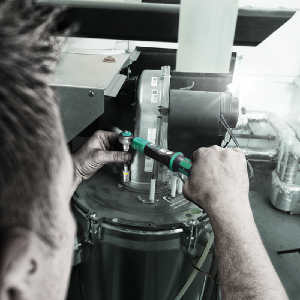 Динамометрический ключ Wera Safe-Torque 1/4