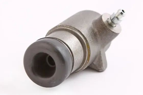 Циліндр зчеплення M-412 OEM Вінниця