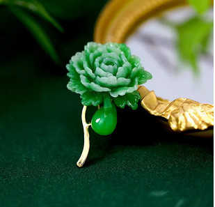 Брошка нефритова для одягу Півонія Київ - фото 2