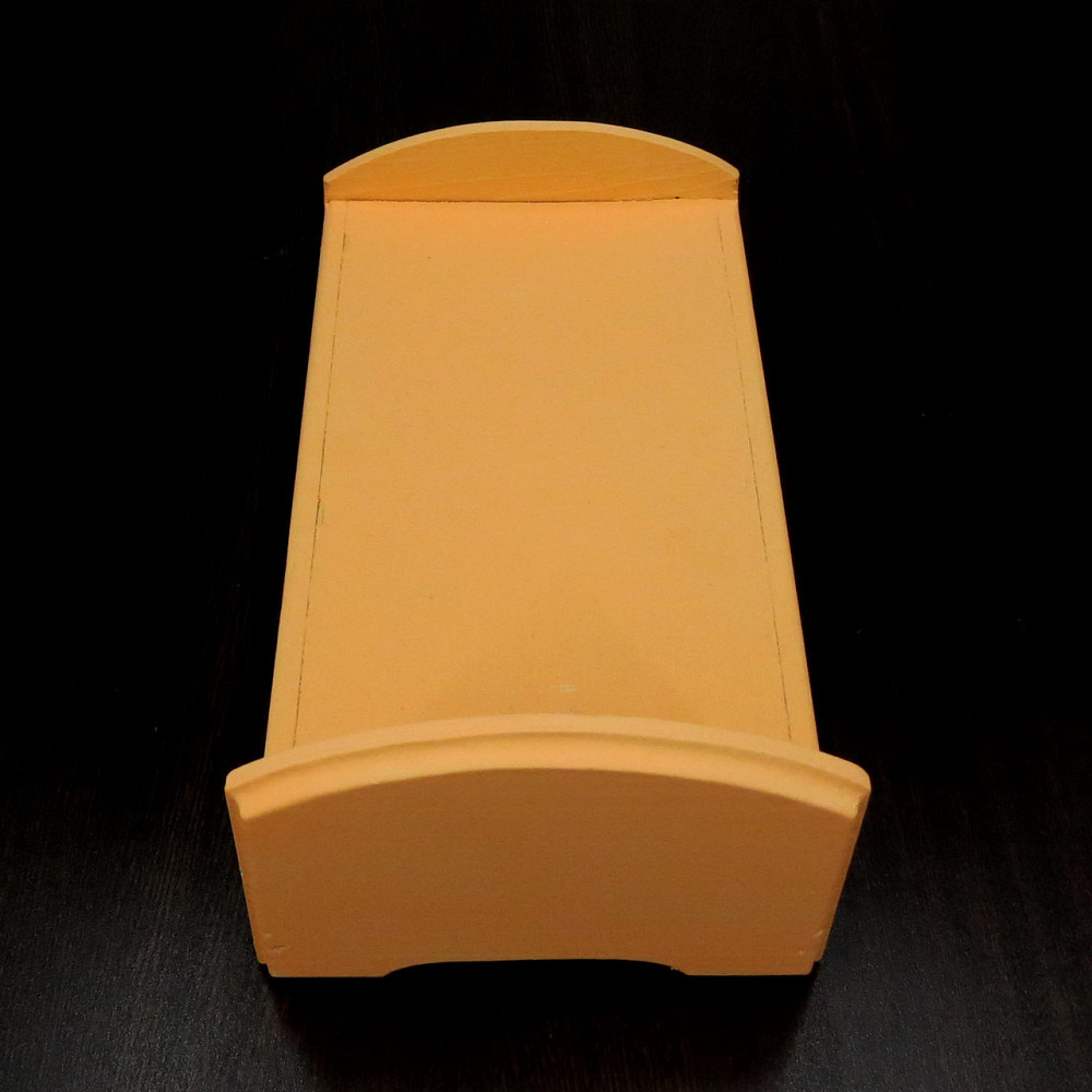 Кровать для кукол 