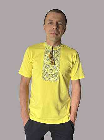Футболка вышиванка светло-желтая с голубовато-желтым орнаментом XL Киев