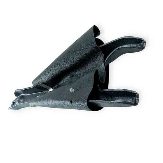 Вилка УАЗ 452, 469 с пыльником сцепления Мукачево