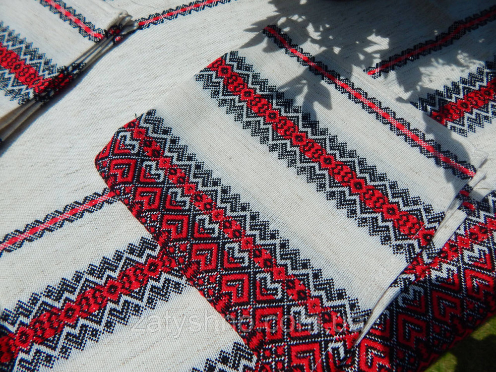 Вышитая скатерть красная на льне и салфетки Киев - изображение 4