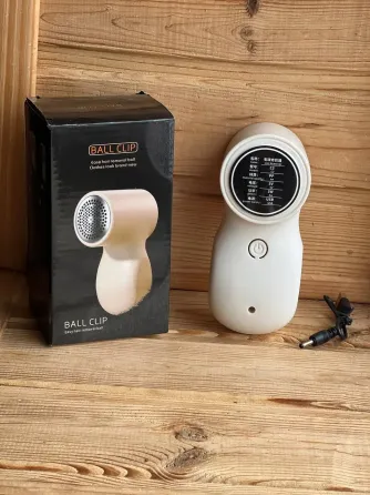 Электрическая машинка от катышек с дисплеем XL-1154 Коломыя