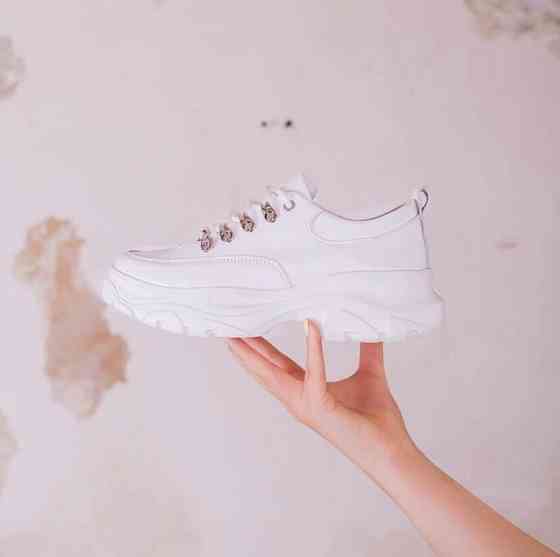 RONE Кросівки жіночі RONE 018 білі (весна-осінь, шкіра натуральна) (4352) Коломыя