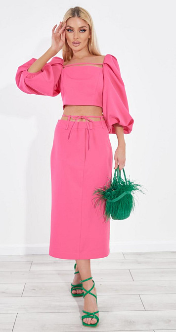 Красивый розовый костюм Киев - изображение 2