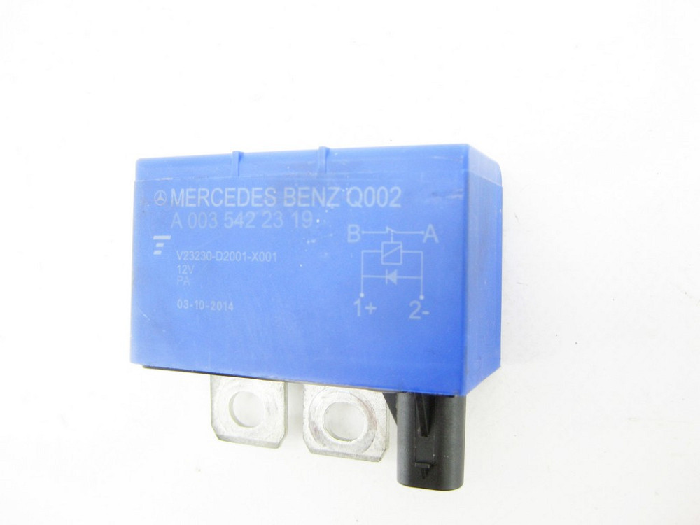 Mercedes-Benz  A0035422319 Реле від'єднання АКБ CLA Shooting Brake X117 CLA C117 GLA X156 A-class W176 B-class W246 Одесса - изображение 4