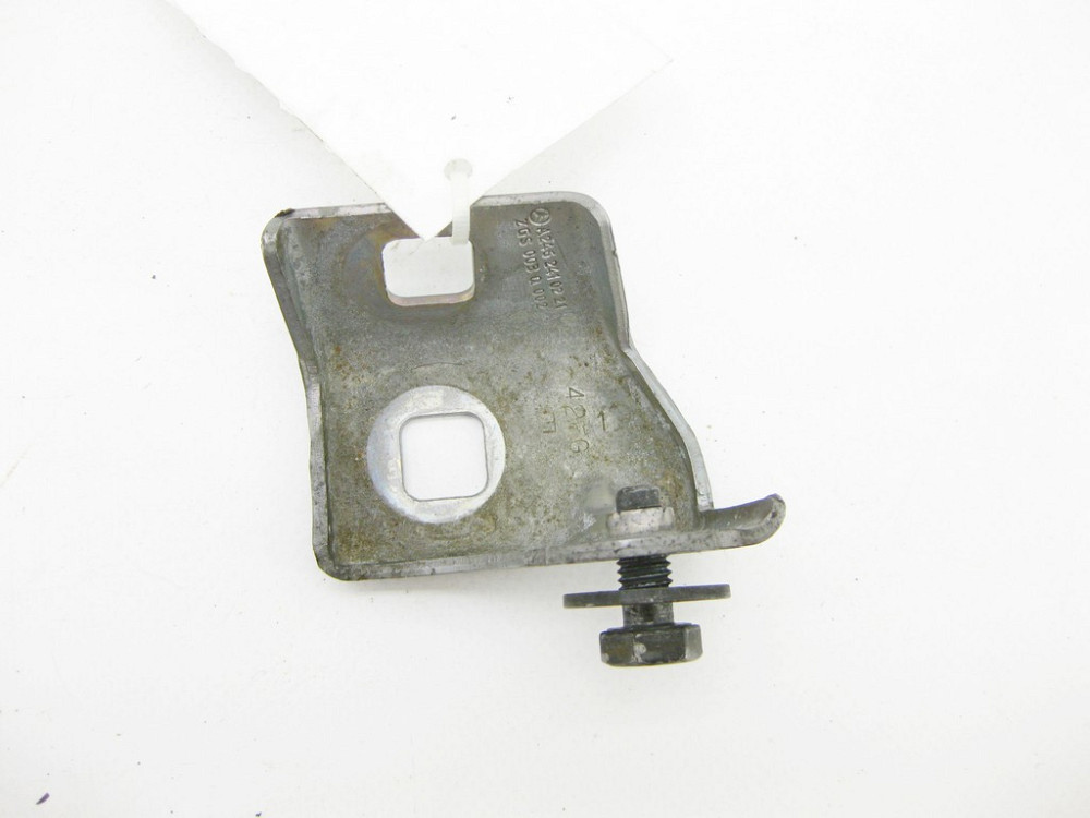 Mercedes-Benz  A2462410221 Кронштейн на подушці АКПП CLA Shooting Brake X117 CLA C117 GLA X156 A-class W176 B-class W242 B-class W246 Одесса - изображение 1