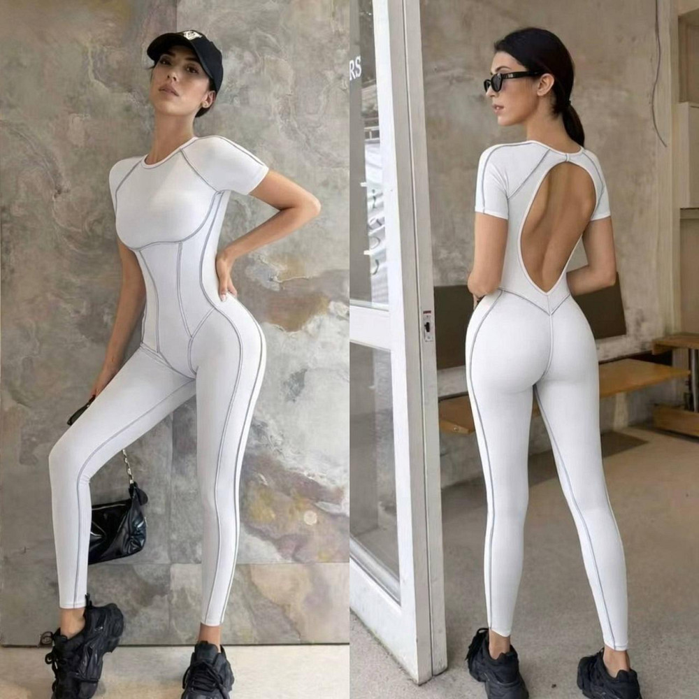 Жіночий стильний моделювальний комбінезон з ефектом утягування мікродайвінг Білий, 46 Одеса - фото 1