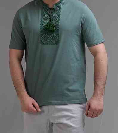 Чоловіча футболка вишиванка кольру олива  з орнаментом Київ