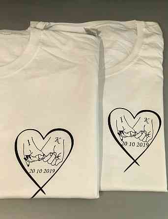 Парні футболки для хлопця та дівчини з принтом рук,серця, ініціативи та дати Чернівці