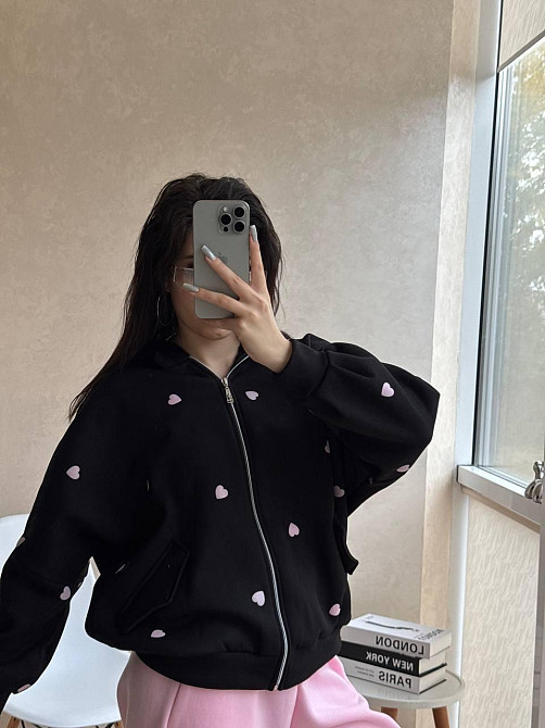 Жіноча базова  повсякденна зіп-худі з серцями турецька тринитка на флісі Одеса - фото 5