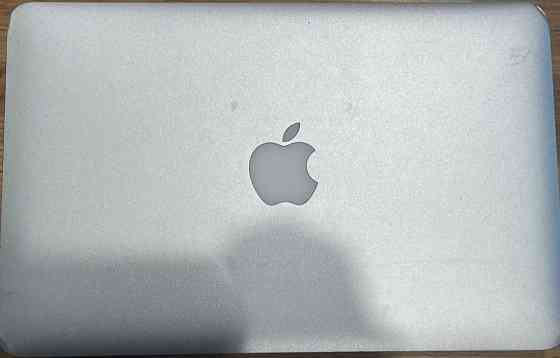 Ноутбук MacBook Air 11 (2015) Core i5 1.6 GHz. 4/256Gb. Київ