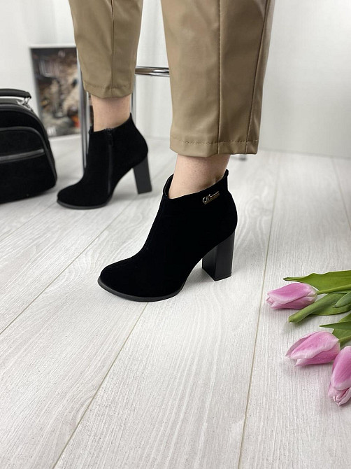 Жіночі черевики 95 чорні натуральна замша висота каблука 9см розміри 37-40 (1114) Коломия - фото 5