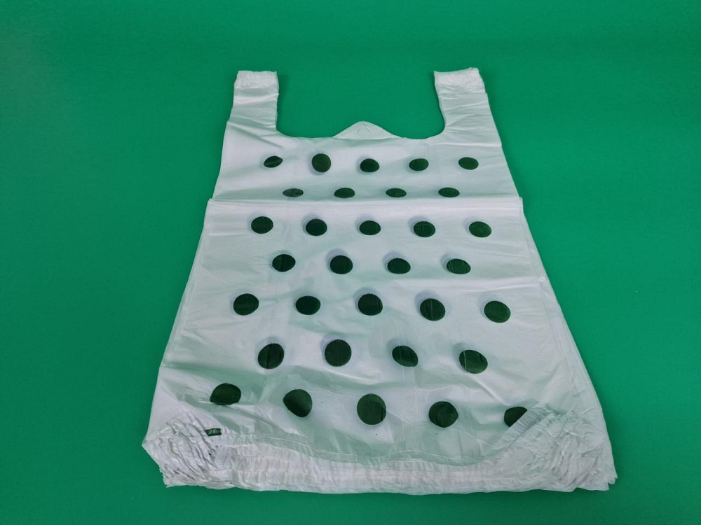 Эргономичные полиэтиленовые «майки»(28+2*7,5х49)