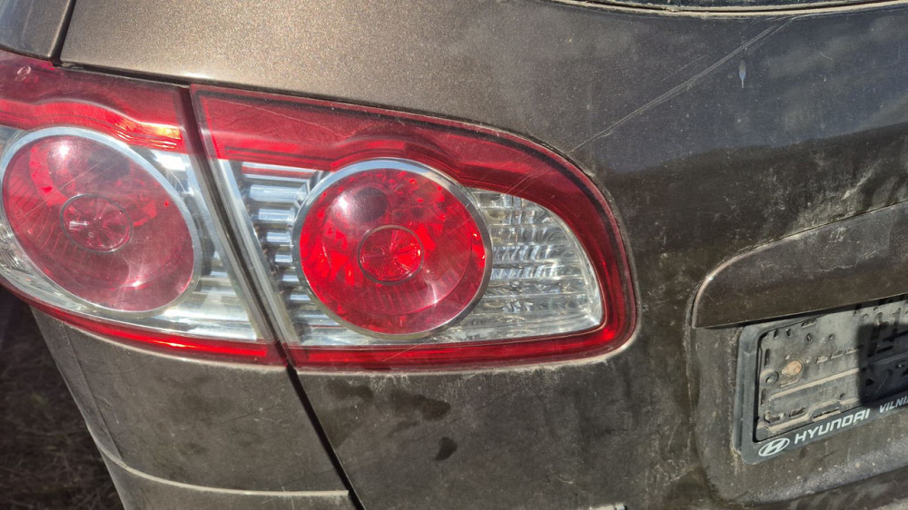Ліхтар правий у кришку Hyundai Santa Fe 2007-2012 Київ - фото 1