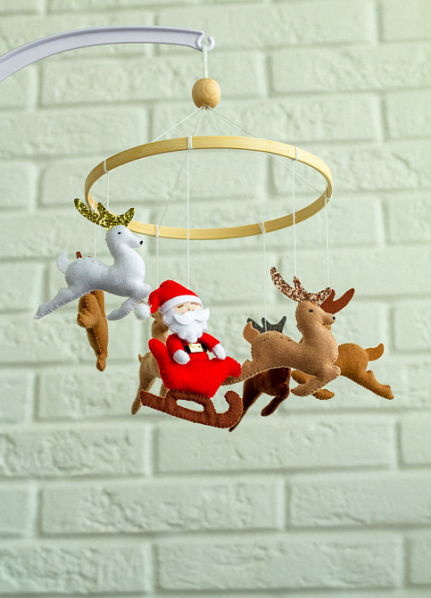 Дитячий мобіль на ліжечко «Санта та олені» Київ - фото 6