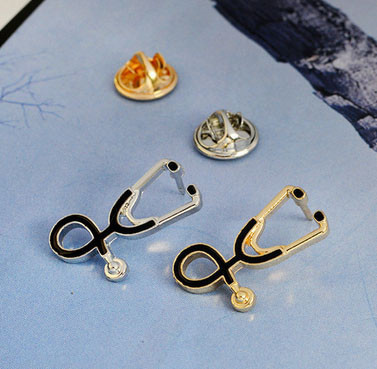 Брошка для лікаря медсестри Стетоскоп Київ - фото 1