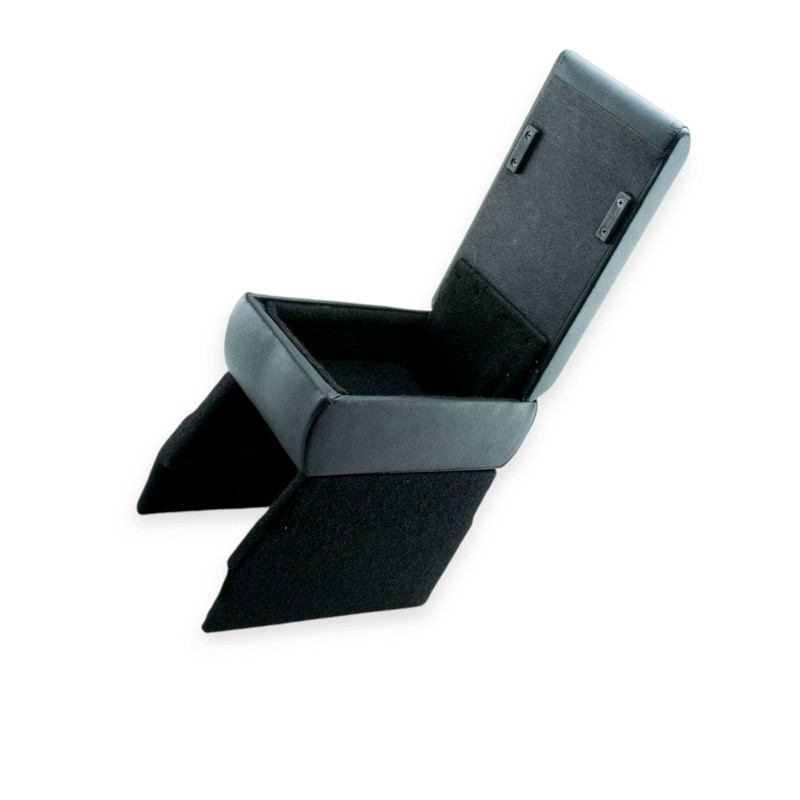 Подлокотник автомобиль Шкода octavia a-5 черный (кожзам) люкс Мукачево - изображение 1