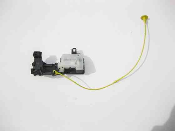 Mercedes-Benz  A1648200172 Замок механізму лючка бензобака ML W164 Одесса