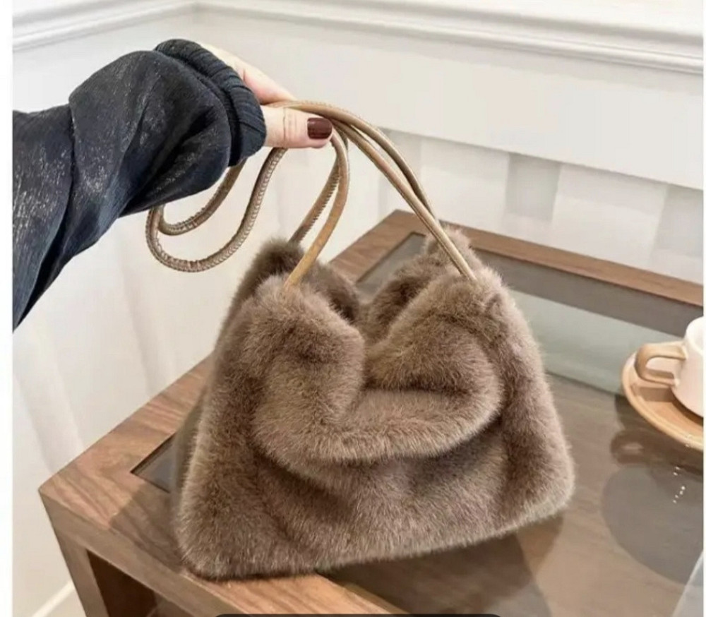 Сумка зі штучного хутра Коричнева Сміла - фото 2