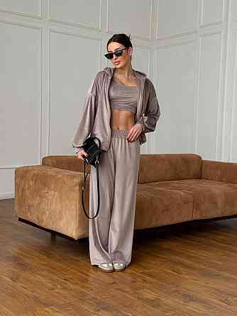 Женский повседневный костюм тройка: кофта, топ и брюки велюр Бежевый, 42/46 Одесса