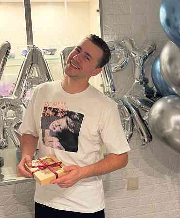 Футболка с фото из детства та надписью 