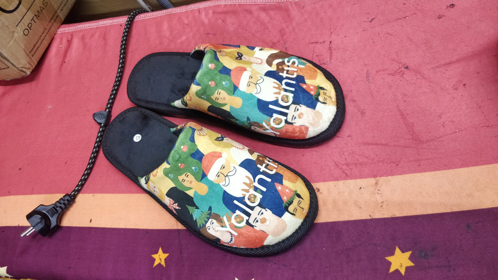 Брендовані тапочки під замовлення, Виготовлення тапочок з логотипом, нанесення логотипу Джинс Одеса - фото 15