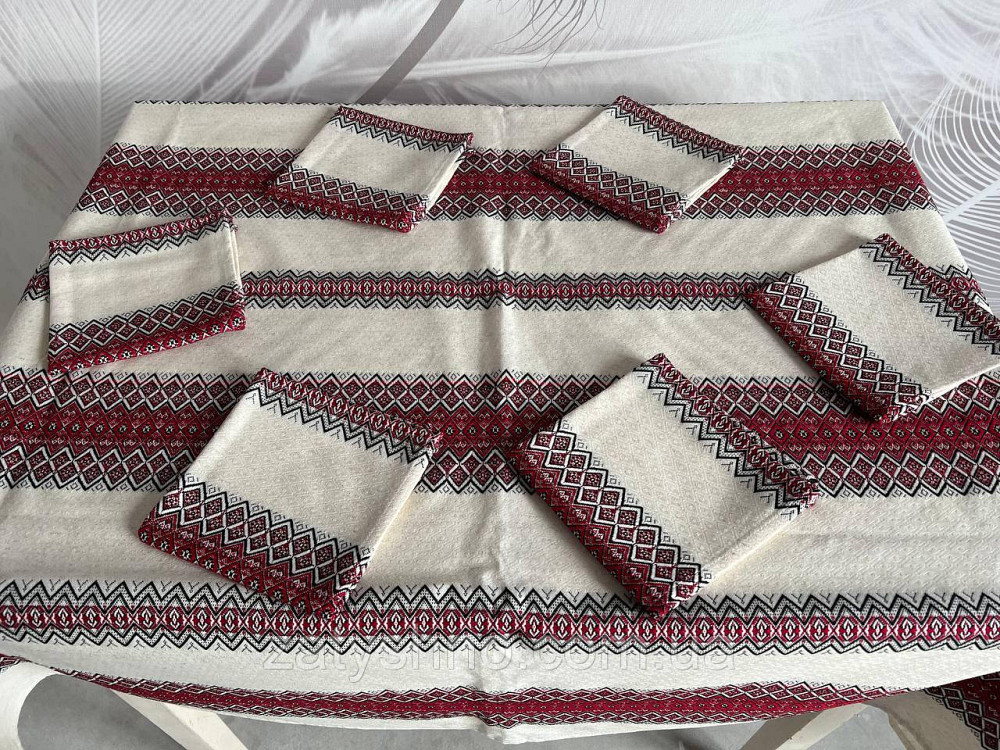 Ошатна вишита скатертина з серветками Київ - фото 4