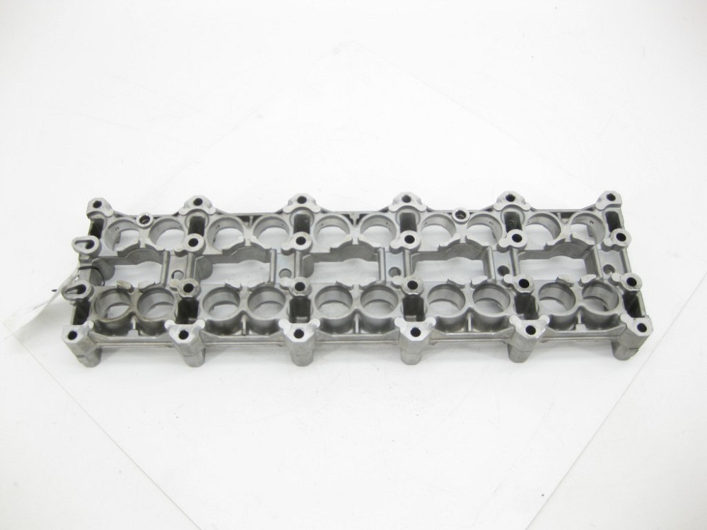 Mercedes-Benz  A6120100236 R6120160204 Ліжко розподільних валів двигуна OM647 OM612 Одесса - изображение 6