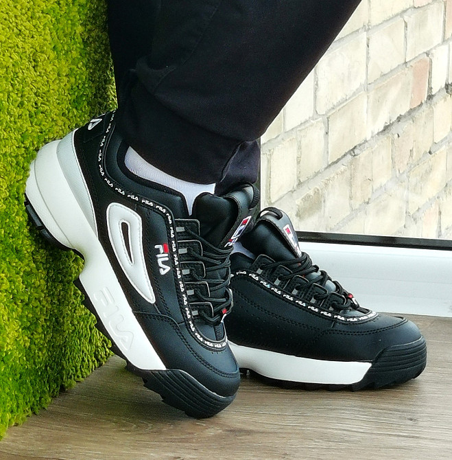 Кроссовки FILA Disruptor Чёрные Женские Кожаные Фила (размеры: 36,37,38,39,40) Видео Обзор Днепр - изображение 2
