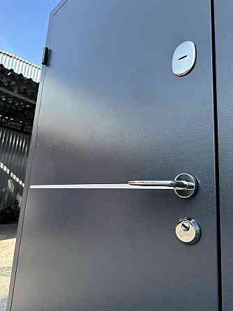 Двері вуличні Redfort, модель Блейд RAL 7024, комплектація Оптима плюс Метал/МДФ (2 контури) Київ