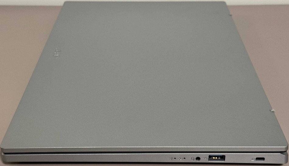 Ноутбук ASER ASPIRE 3 15.6" Touch IPS , AMD Ryzen 5 7520U 16/512Gb. SSD Київ - фото 3